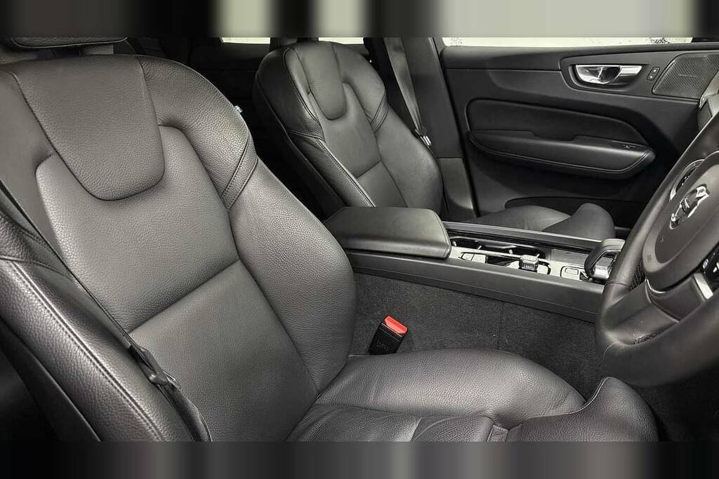 Volvo XC60 2L Plus Grey #15