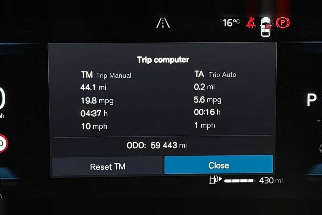 Volvo XC60 2L Plus Grey #9