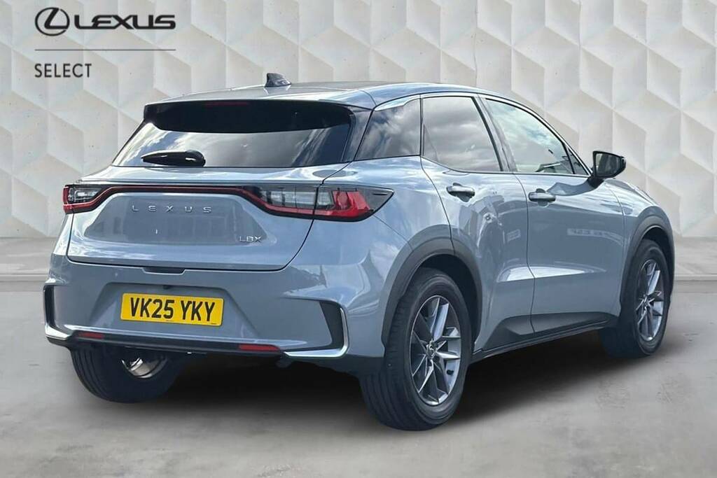 Lexus LBX 1.5 Premium E-cvt Grey #2