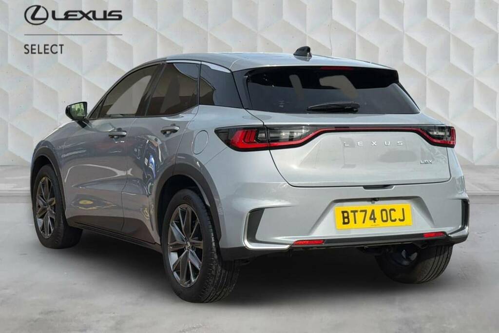 Lexus LBX 1.5 Premium Plus E-cvt Grey #4