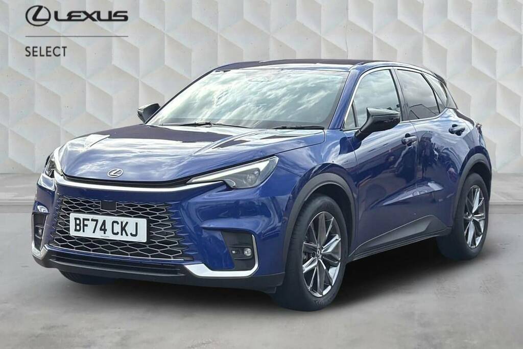 Lexus LBX 1.5 Takumi E-cvt Blue #3