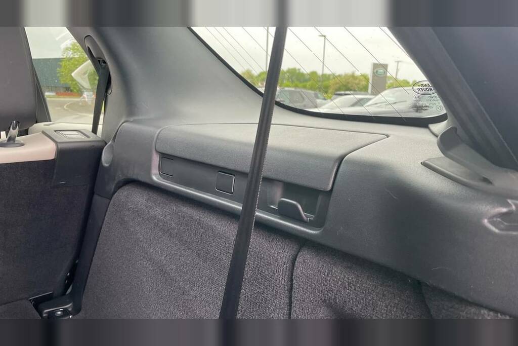 Land Rover Discovery D300 Dynamic Hse Eiger Grey Grey #27