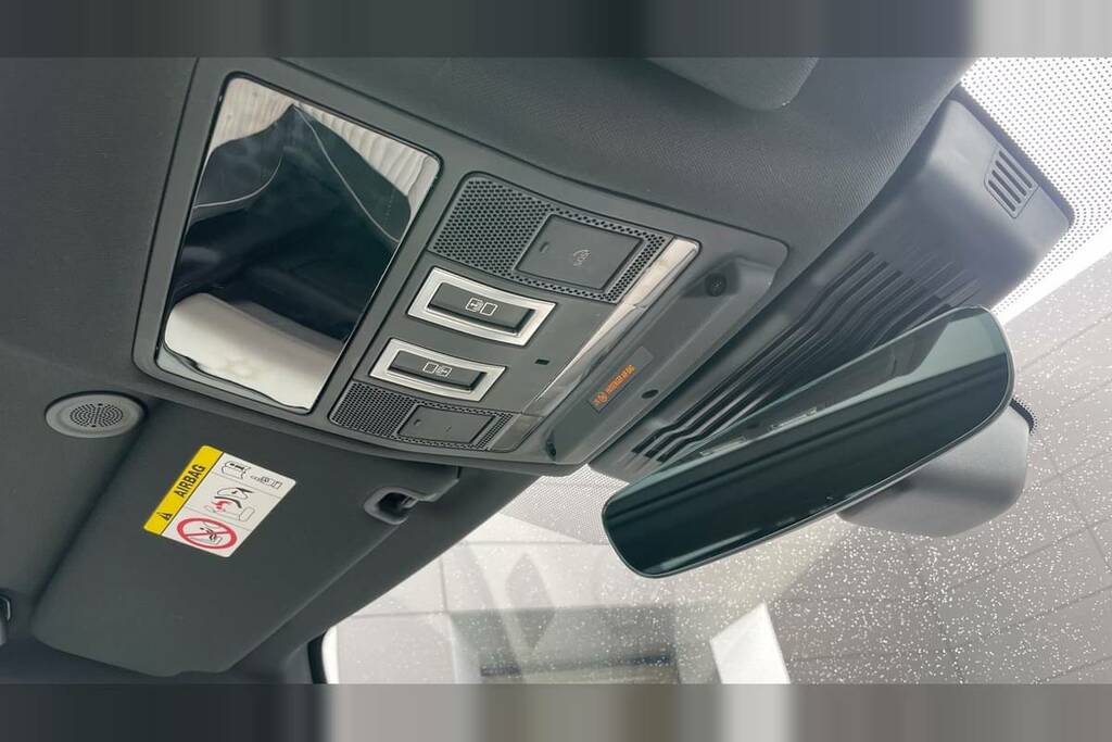 Land Rover Discovery D300 Dynamic Hse Eiger Grey Grey #23