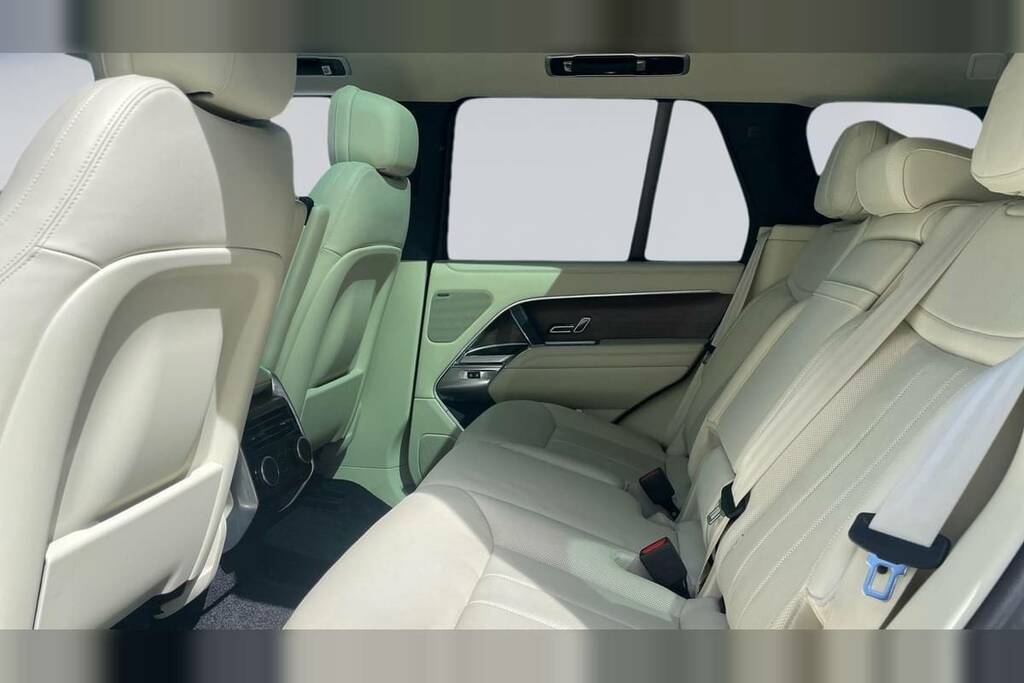Land Rover Range Rover 3.0 D300 Se Grey #4