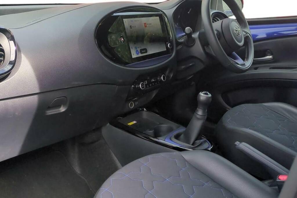 Toyota Aygo X Edge Automatic Green #7