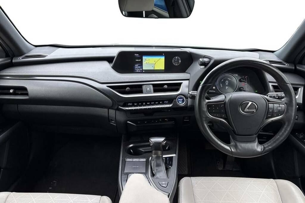 Lexus UX 250H 2.0 Cvt Premium Driver Assist Pack FM70KCX Silver #6