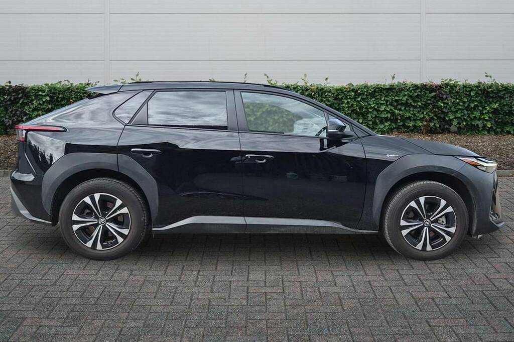 Toyota bZ4X 150Kw Motion 71.4Kwh 11Kw Black #4