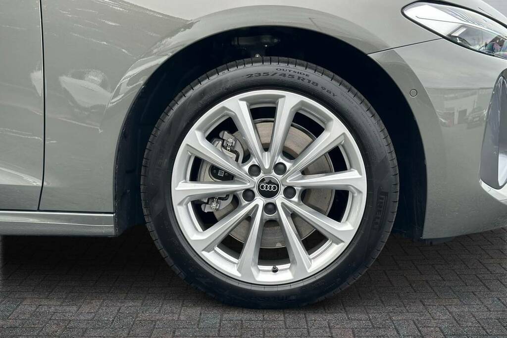 Audi A5 S Line Tfsi S-a 2026 Grey #24