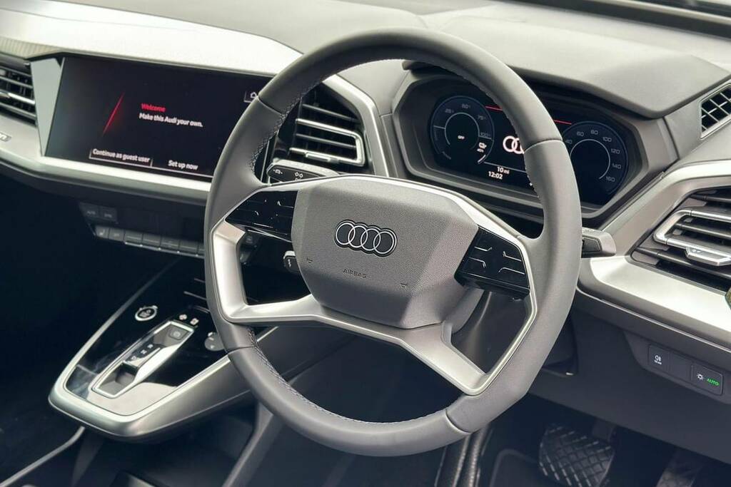 Audi Q4 E Tron 150Kw 40 63Kwh Sport Leather Black #4