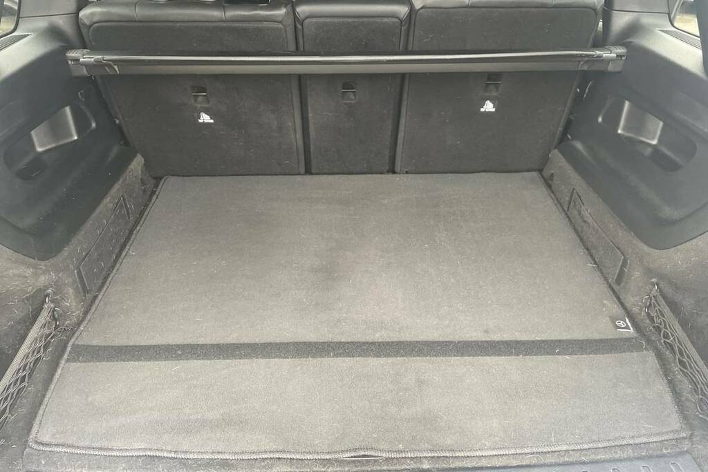 Mercedes-Benz GLB Class Glb 220 Amg Line Premium D 4Matic Grey #2
