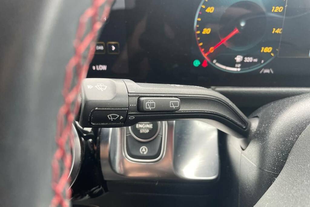 Mercedes-Benz GLB Class Glb 220 Amg Line Premium D 4Matic Grey #5