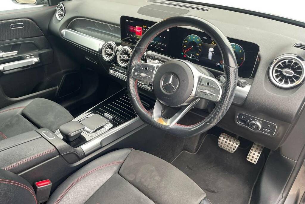 Mercedes-Benz GLB Class Glb 220 Amg Line Premium D 4Matic Grey #4