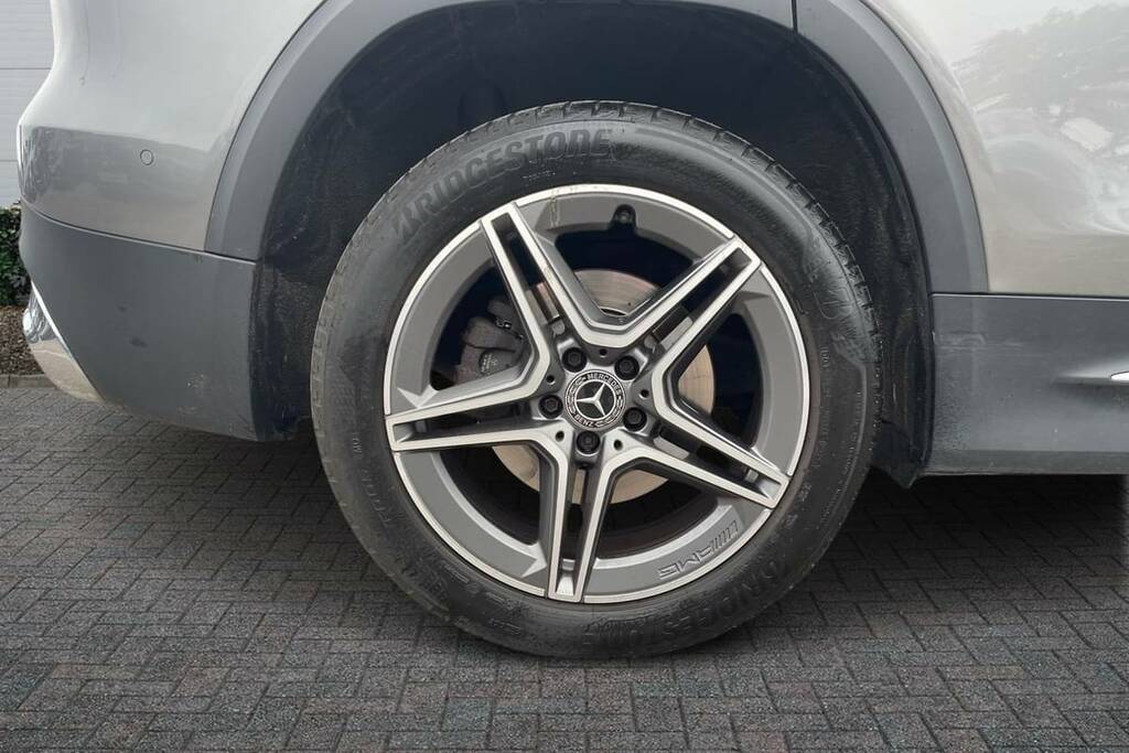 Mercedes-Benz GLB Class Glb 220 Amg Line Premium D 4Matic Grey #25