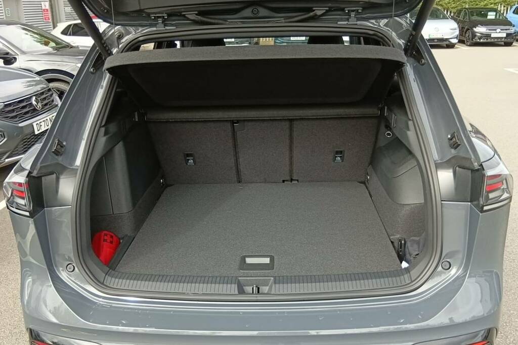 Volkswagen ID.7 210Kw Match Pro S Plus 86Kwh Blue #2