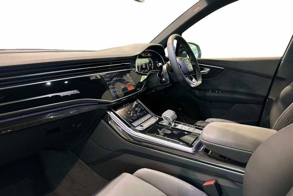 Audi Q7 3.0 Tfsi Quattro 340 Black Edition Tiptronic White #2