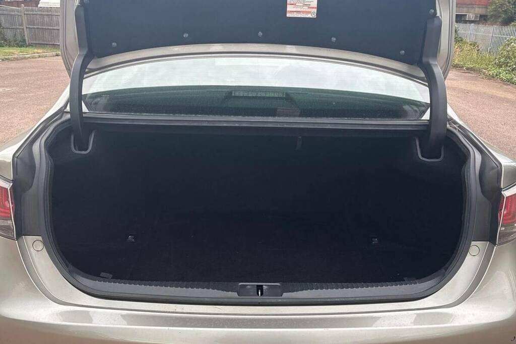 Lexus GS 300H Executive Edition Saloon Grey #12