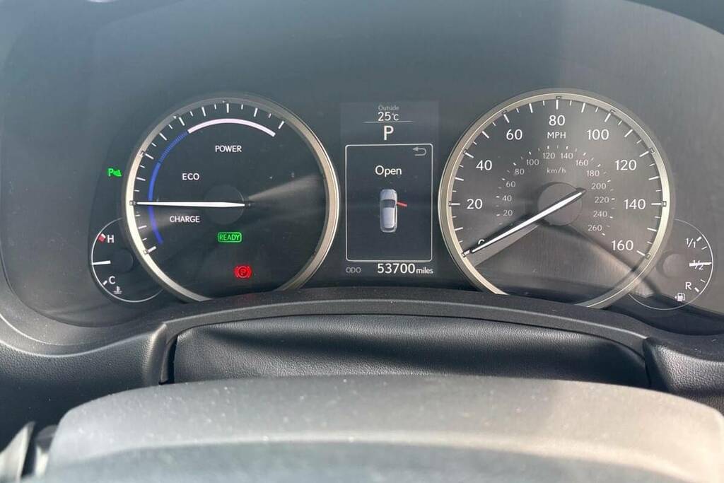 Lexus NX Nx300h Premier White #11