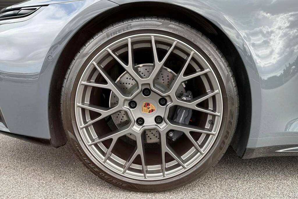 Porsche 911 Petrol Black #14