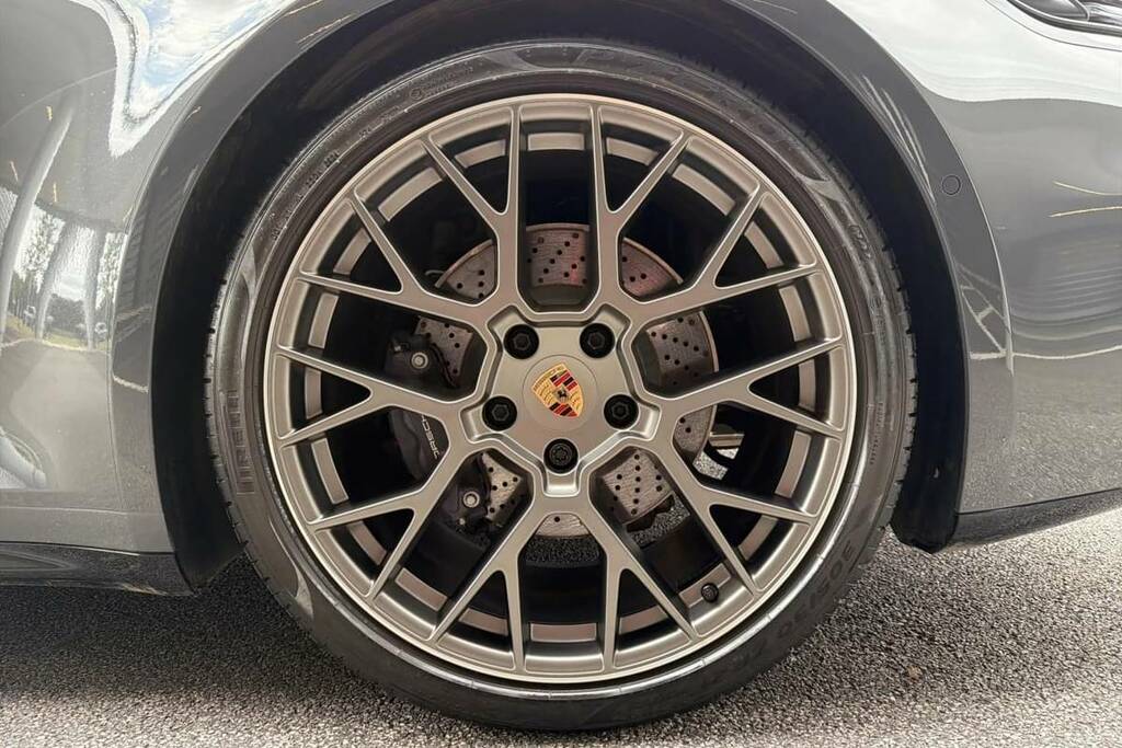 Porsche 911 Petrol Black #13