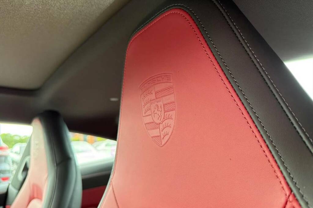 Porsche 911 Petrol Black #26