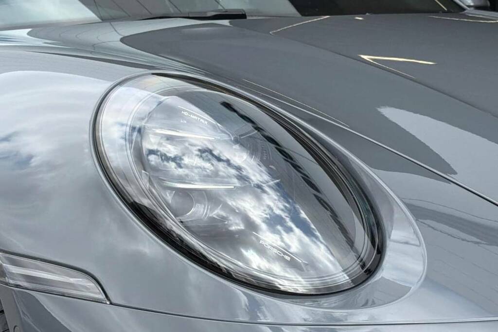 Porsche 911 Petrol Black #8