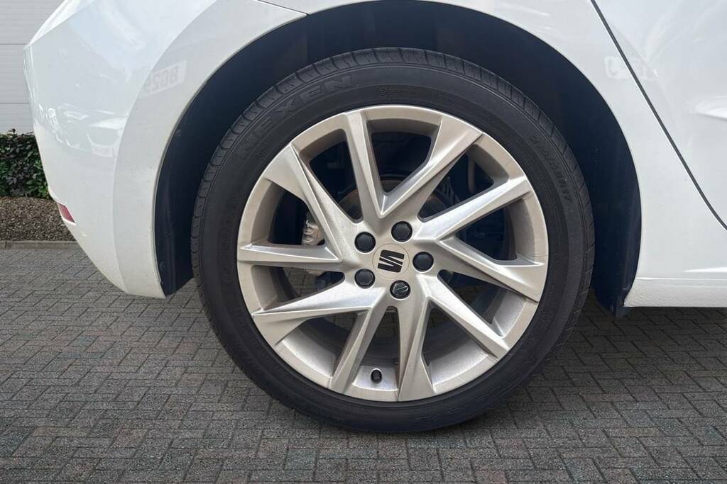 Seat Ibiza Xcellence White #9