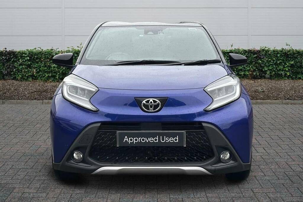 Toyota Aygo X 1.0 Vvt-i Exclusive Blue #3