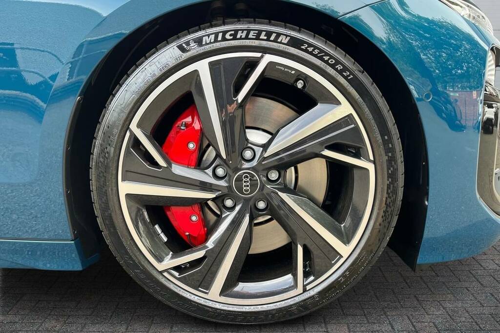 Audi A6 E-tron Avant Audi A6 E-tron Avant 270Kw Performance 100Kwh S Li Grey #17
