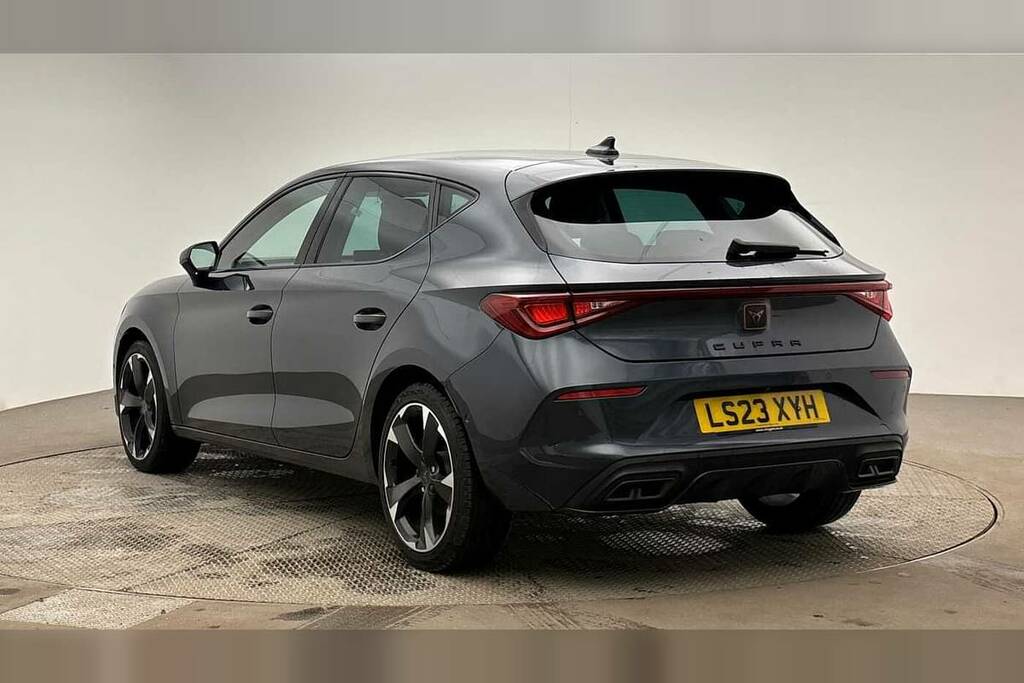 Cupra Leon 1.5 Etsi V1 Dsg Grey #3
