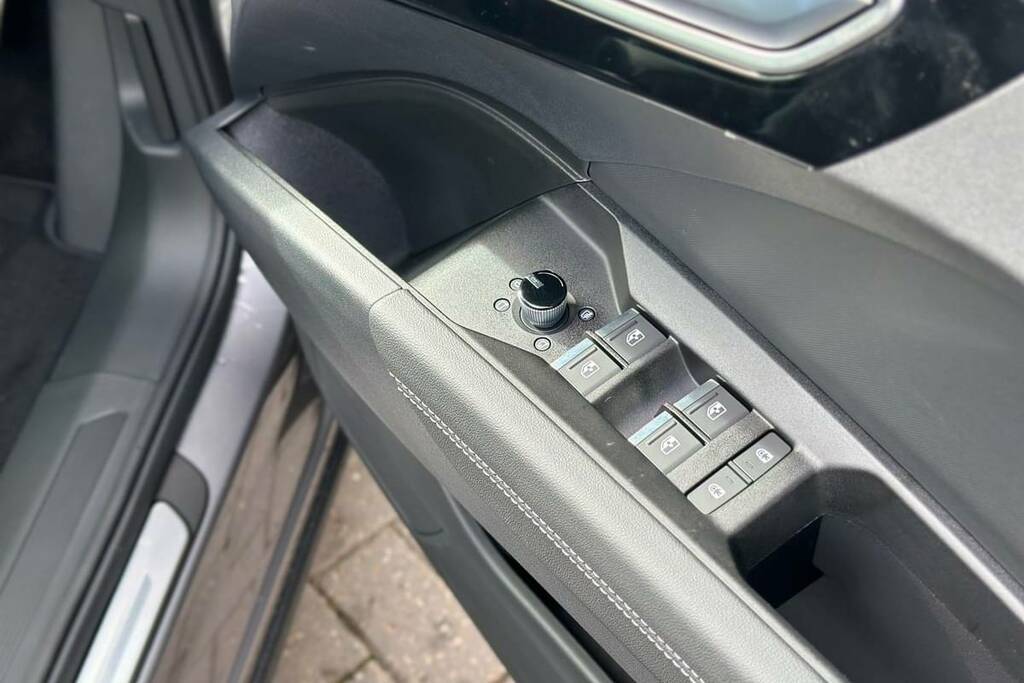 Audi Q4 E Tron 210Kw 45 82Kwh S Line Leather Grey #6