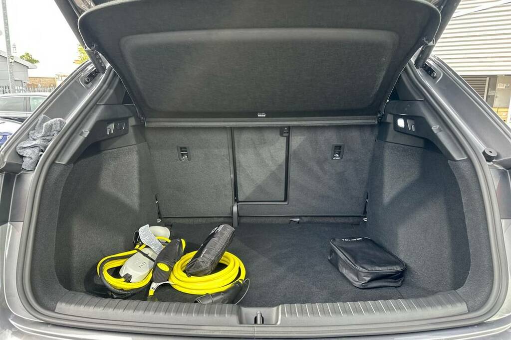 Audi Q4 E Tron 210Kw 45 82Kwh S Line Leather Grey #2