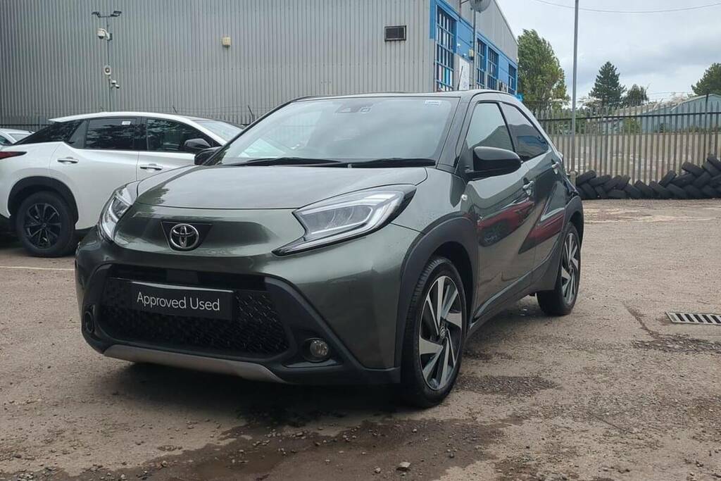 Toyota Aygo X Edge Beige #13