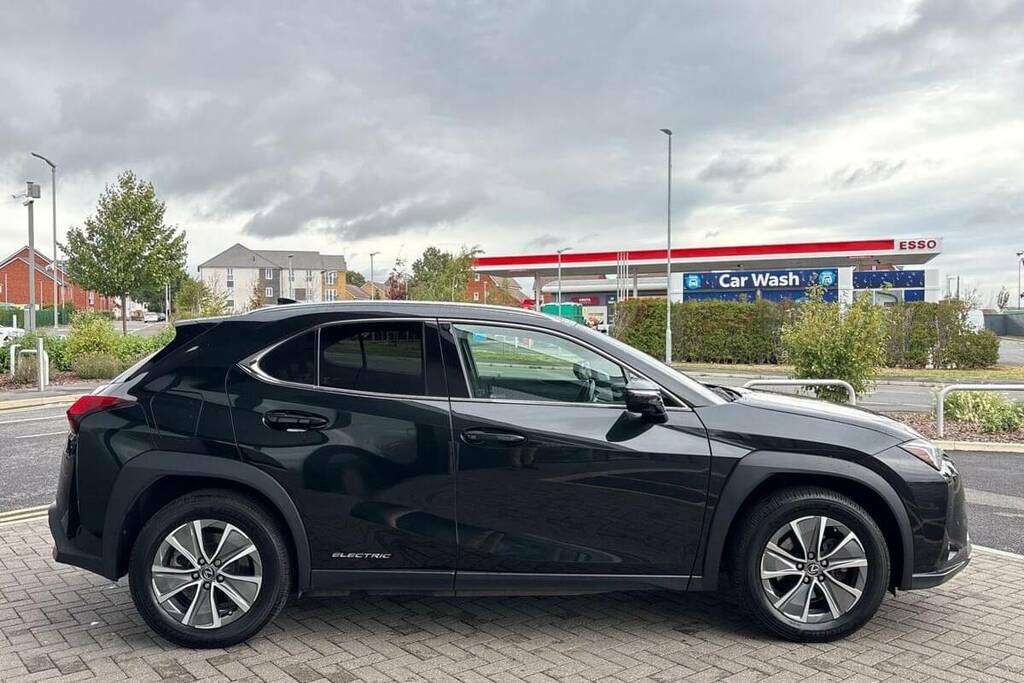 Lexus UX Ux 250H 4X2 Cvt Black #23