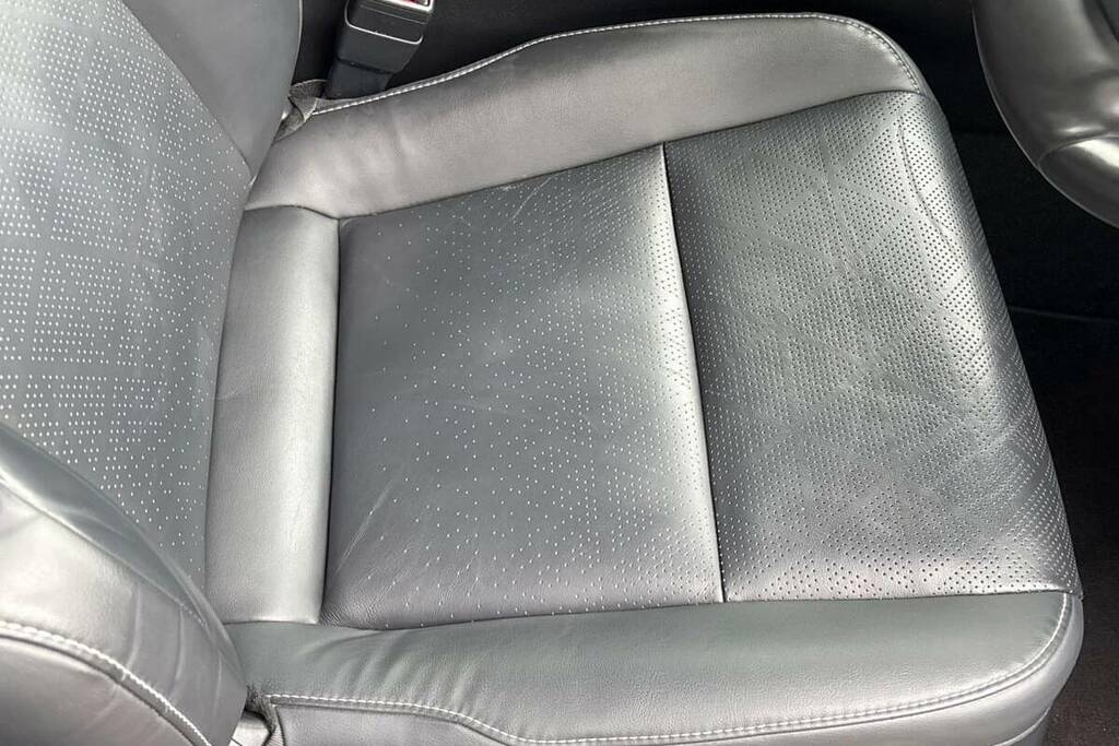 Lexus UX Ux 250H 4X2 Cvt Black #17