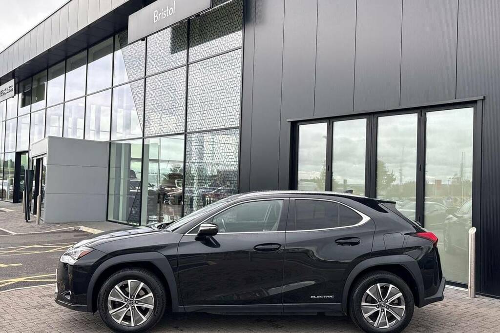 Lexus UX Ux 250H 4X2 Cvt Black #24