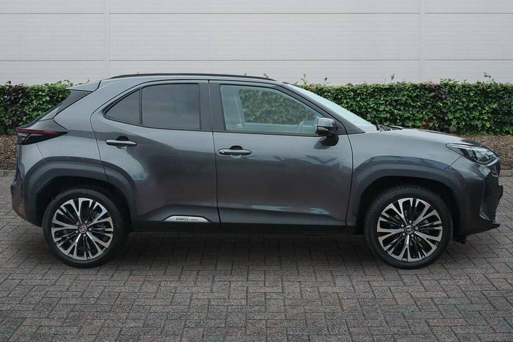 Toyota Yaris Cross 1.5 Hybrid Excel Cvt Grey #5