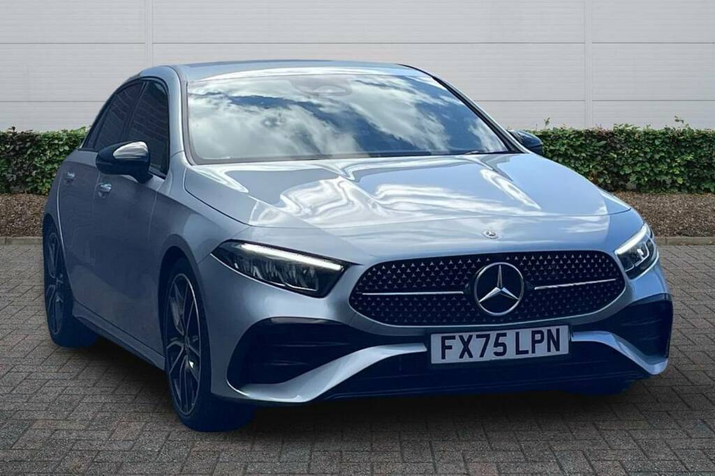 Mercedes-Benz A Class A180 Amg Line Premium Silver