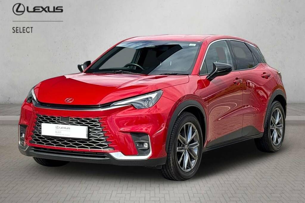 Lexus LBX 1.5 Takumi E-cvt Red #3
