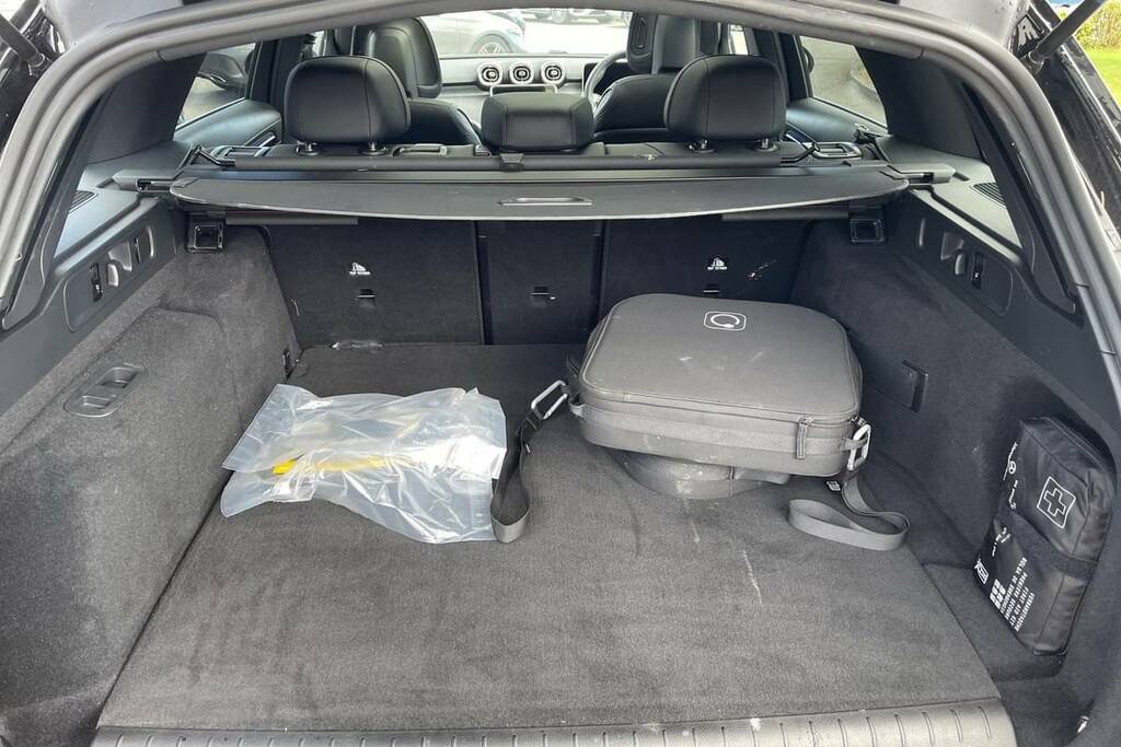 Mercedes-Benz C Class C300e Amg Line Premium Pan Roof 9G-tronic Black #2