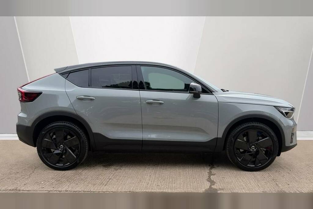 Volvo EC40 185Kw Ext Range Plus Black Edition 82Kwh Grey #3