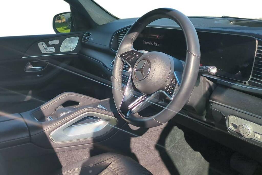 Mercedes-Benz GLE Class 450 4Matic Amg Line Prem 9G-tron 7 St White #4