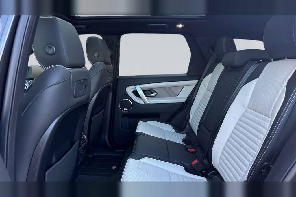 Land Rover Discovery Sport 1.5 P270e Metropolitan 5 Seat  #4