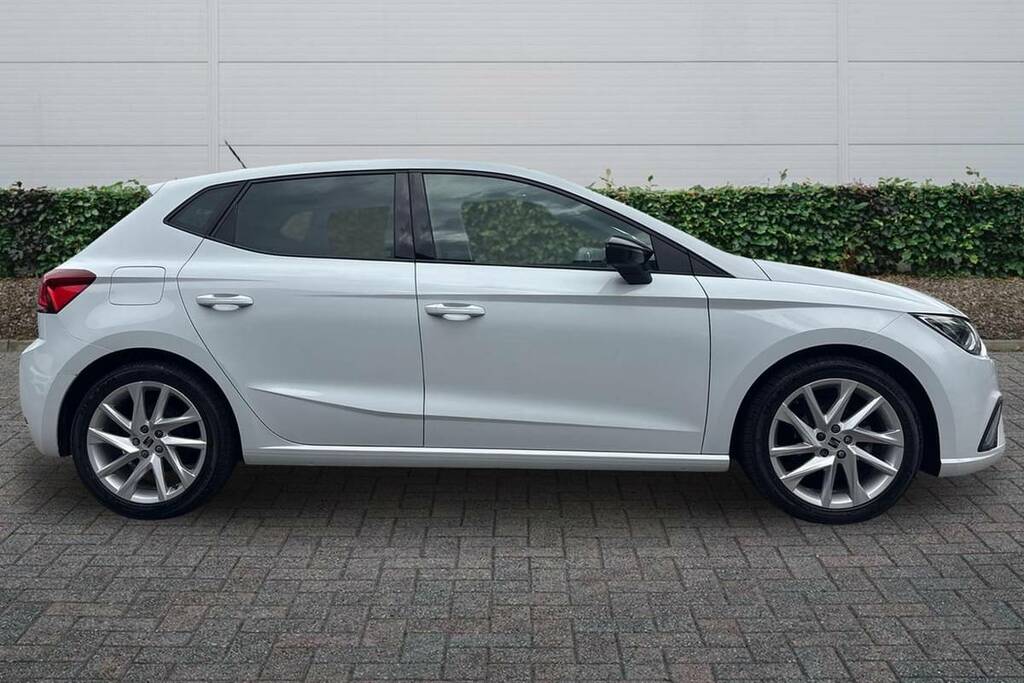 Seat Ibiza 1.0 Tsi 110 Xcellence Silver #8