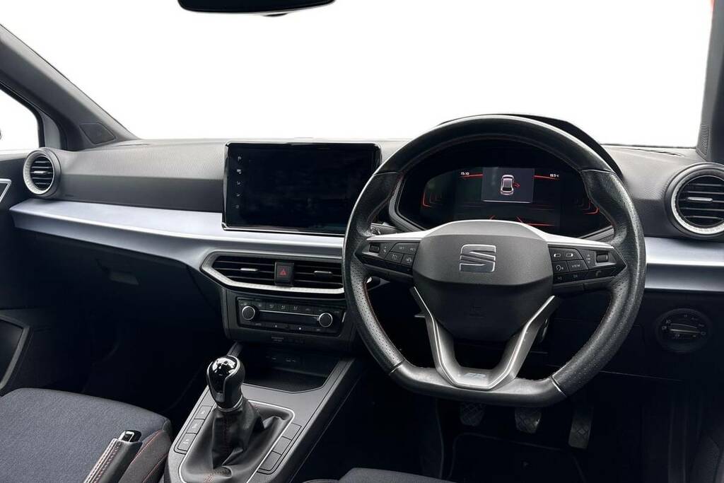 Seat Ibiza 1.0 Tsi 110 Xcellence Silver #4