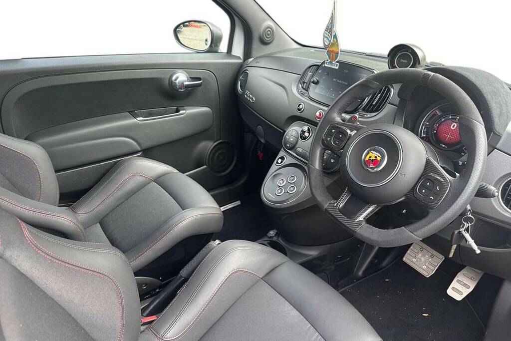 Abarth 695 1.4 T-jet 180 Competizione Xenon Grey #4