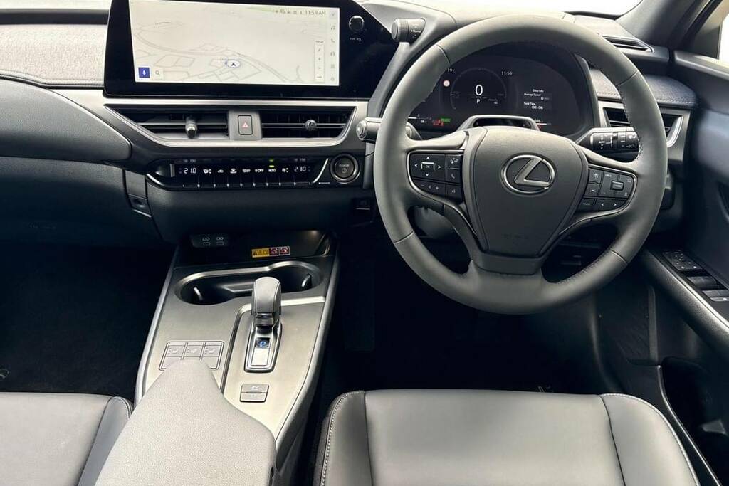 Lexus UX 300H 2.0 F-sport Design Tech Cvt Black #6