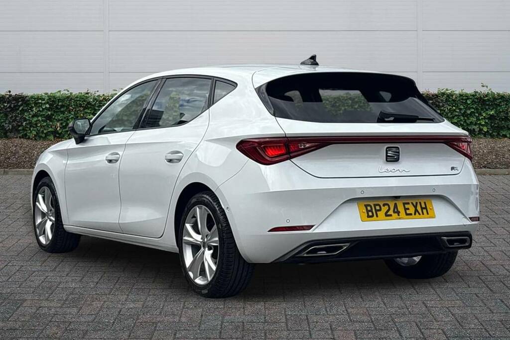 Seat Leon 1.0 Etsi Fr Dsg White #5