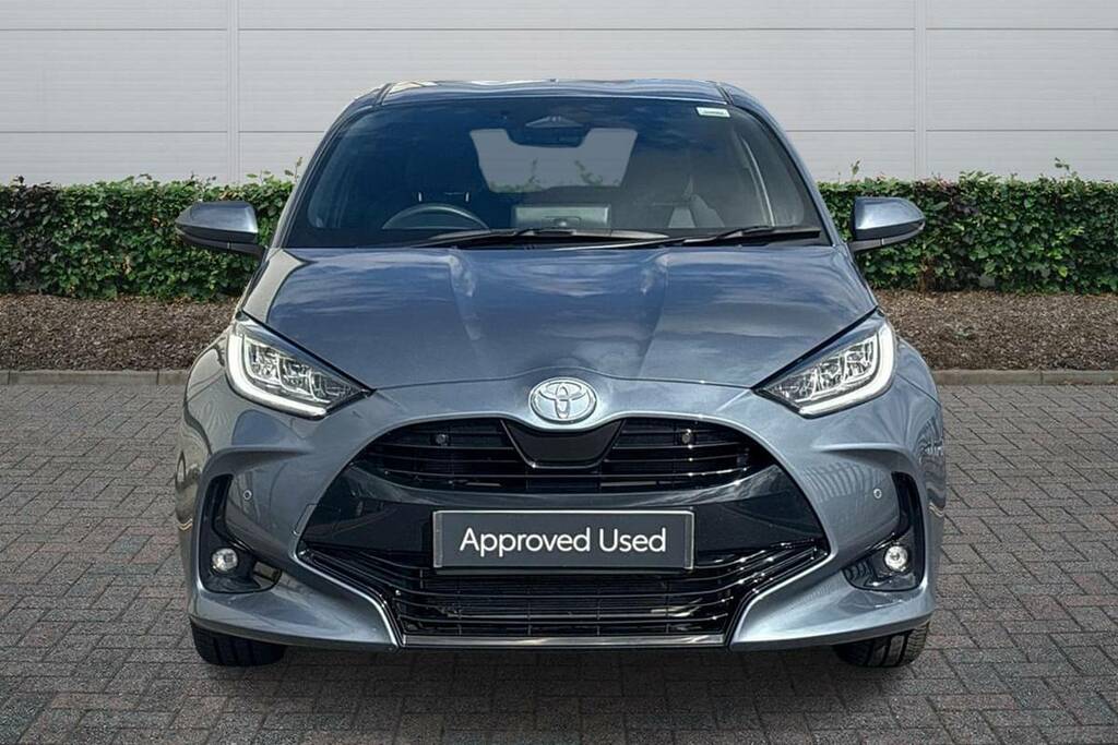 Toyota Yaris 1.5 Hybrid 130 Excel Cvt Grey #3