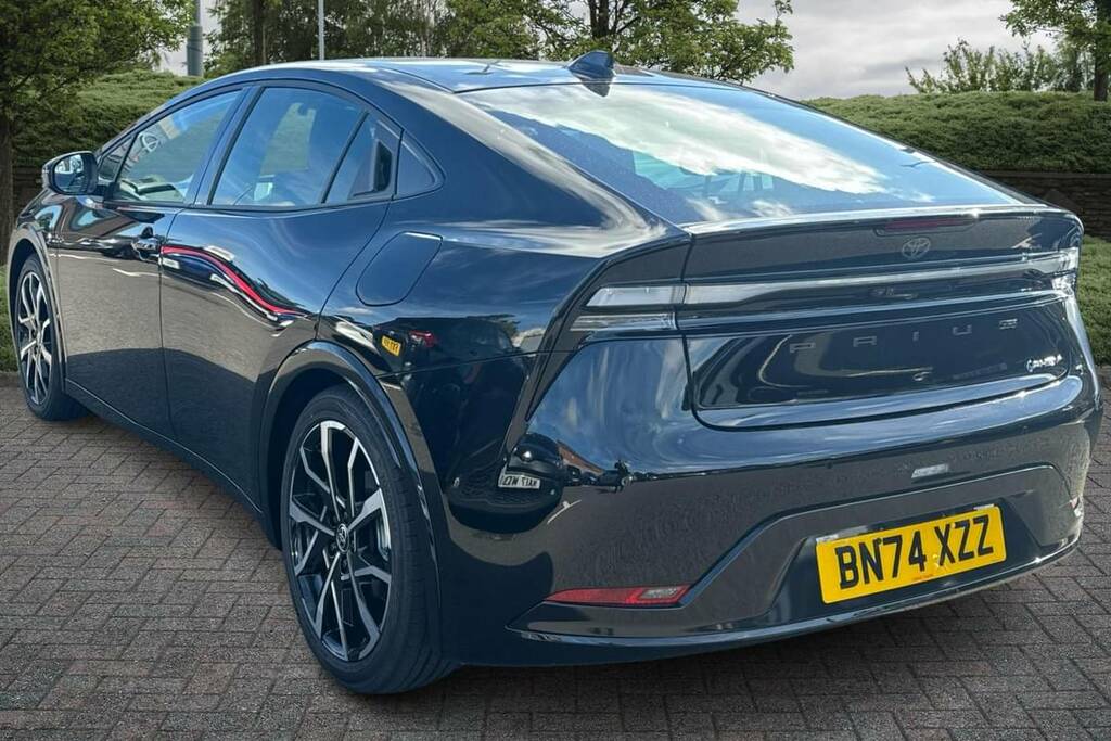 Toyota Prius 2.0 Phev Excel Cvt #4