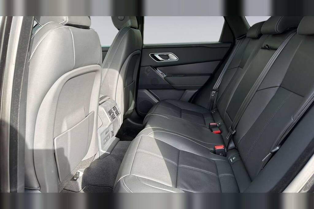 Land Rover Range Rover Velar 2.0 D200 Mhev Belgravia Edition Black #4